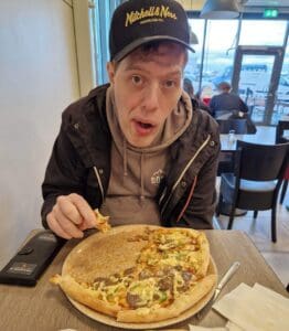 Received 3484874995079808