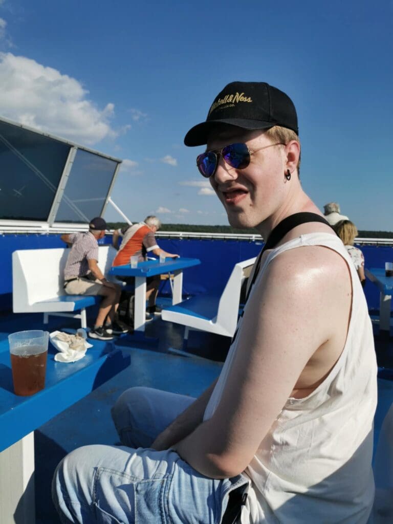 39099b62 6962 459c 8fe6 a501bde356cf (1)